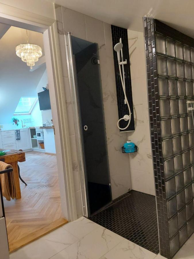 Modern History Apartment Tallinn Kültér fotó