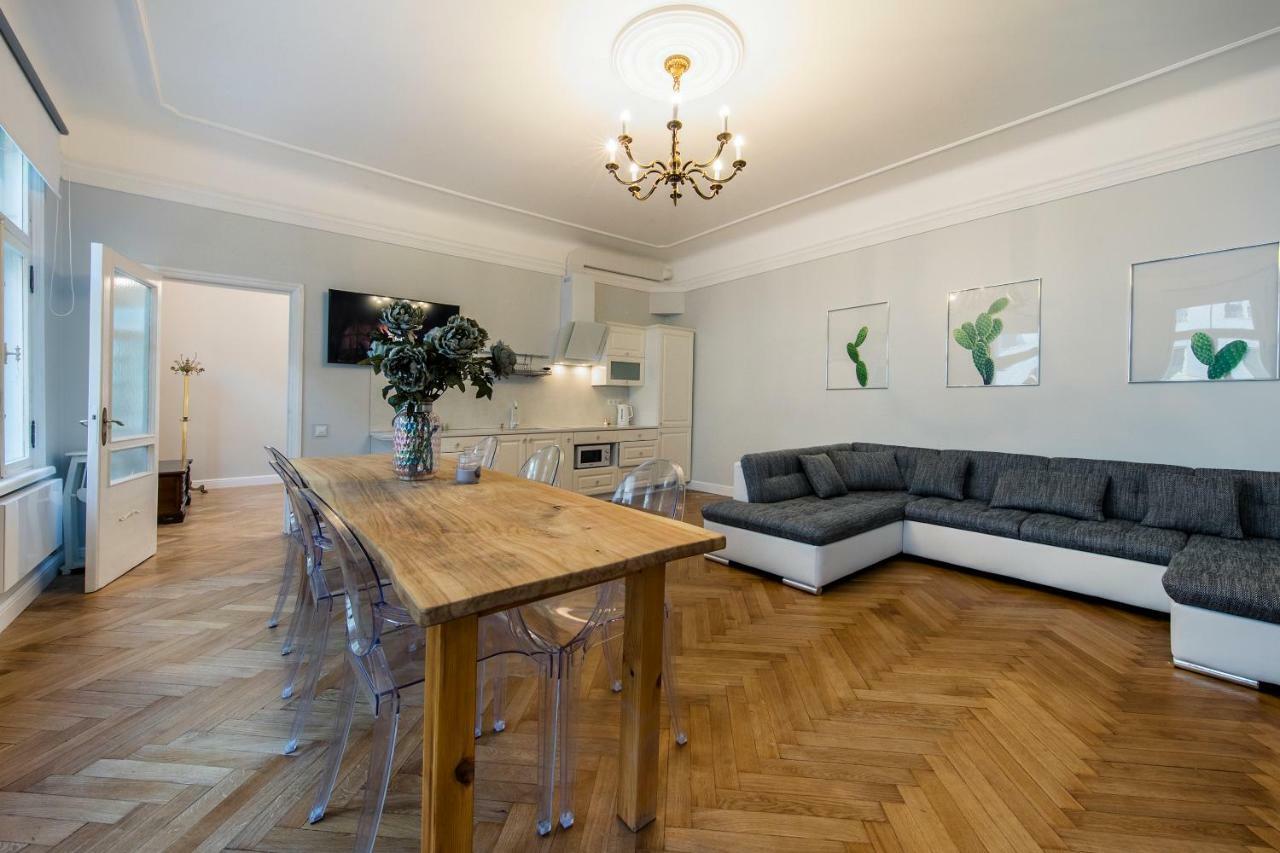 Modern History Apartment Tallinn Kültér fotó